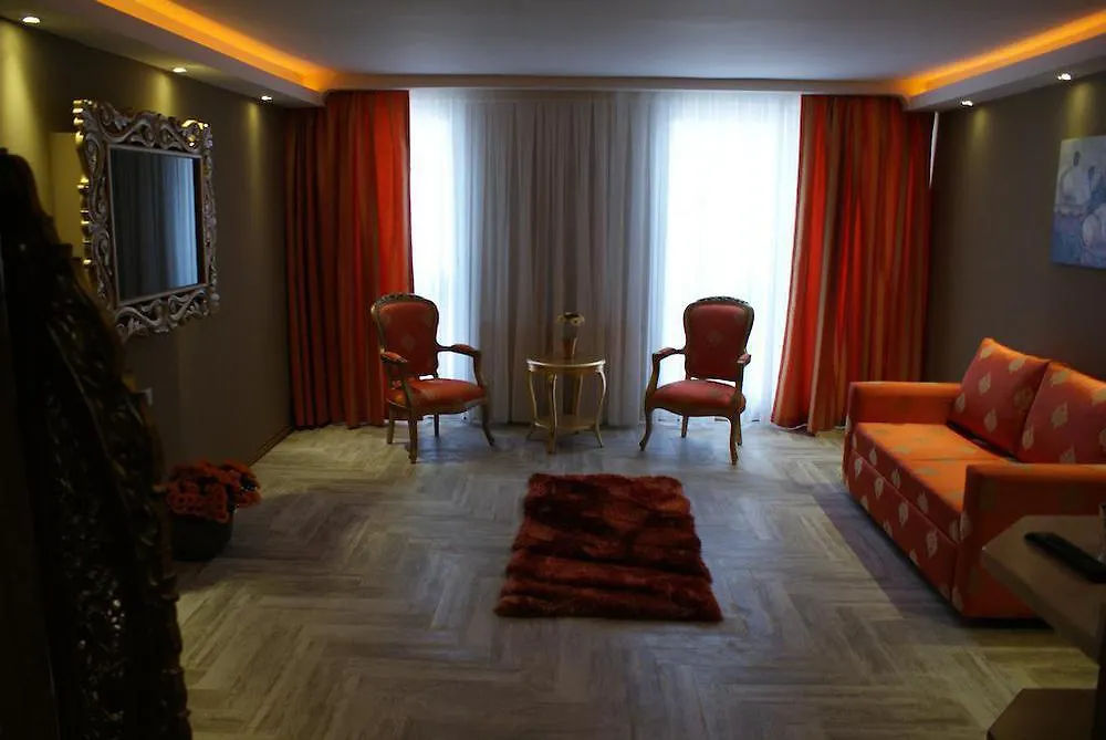 Artdeco Istanbul Suites 3*,